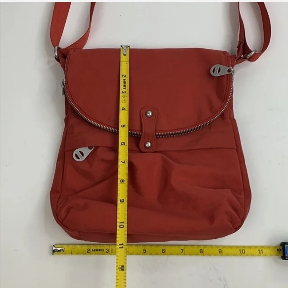BAGGALLINI Dublin Travel Brick Red Nylon Crossbody Shoulder Bag  Retired - Picture 11 of 11